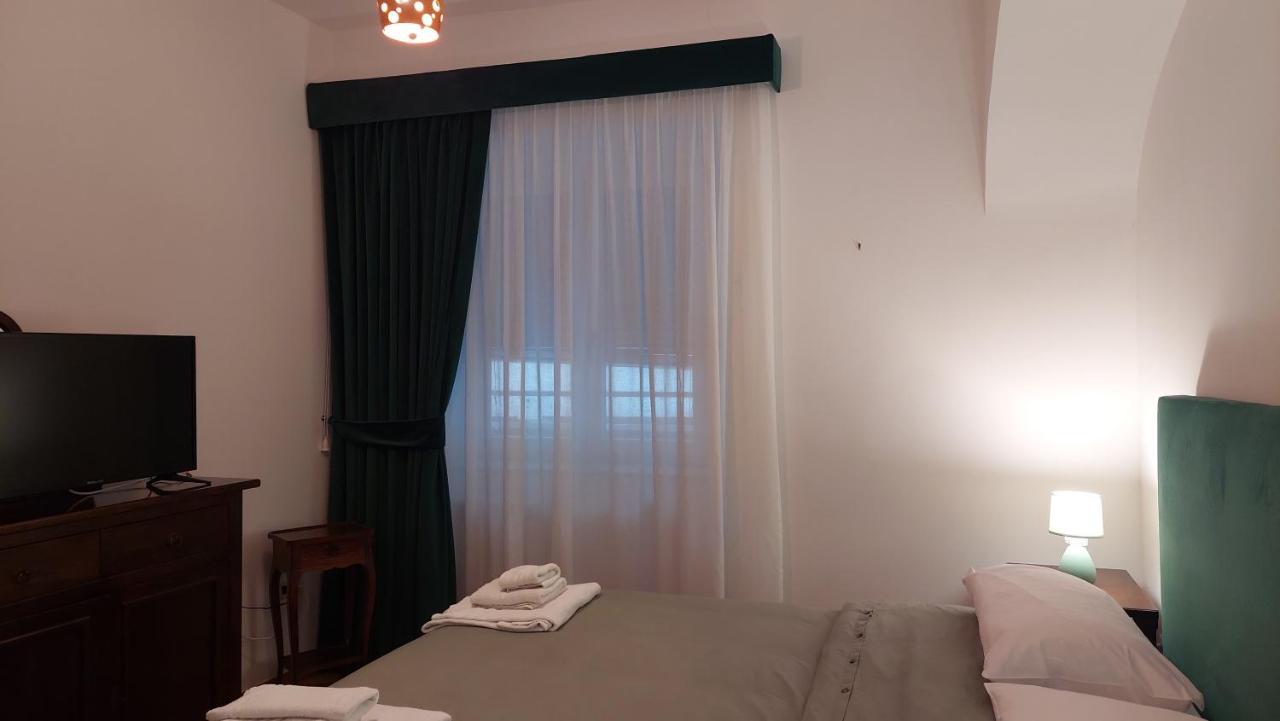Appartament La Maison Petit Napoli Extérieur photo